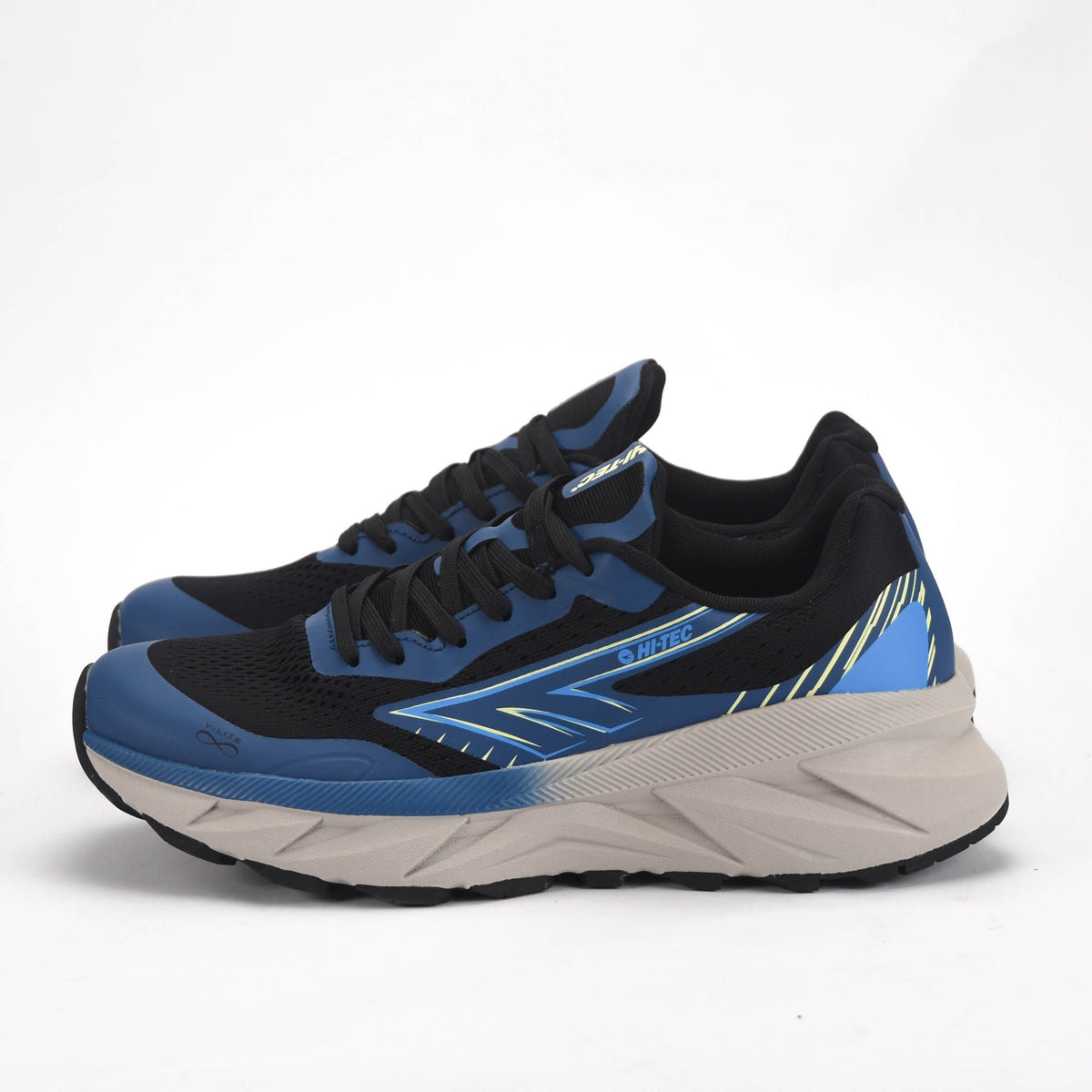 Hi-Tec Dhlinza S015015 | Chaussures Outdoor Femme – خفة، راحة وأداء