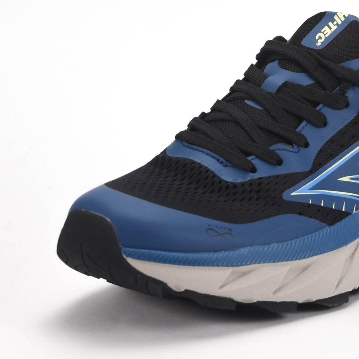Hi-Tec Dhlinza S015015 | Chaussures Outdoor Femme – خفة، راحة وأداء
